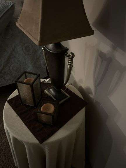End table lamp and contents