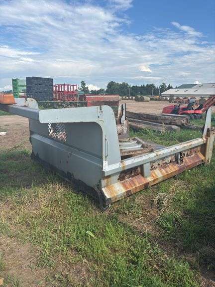 Dump box 8 x 9' without hydraulic lift assembly, row:9 image