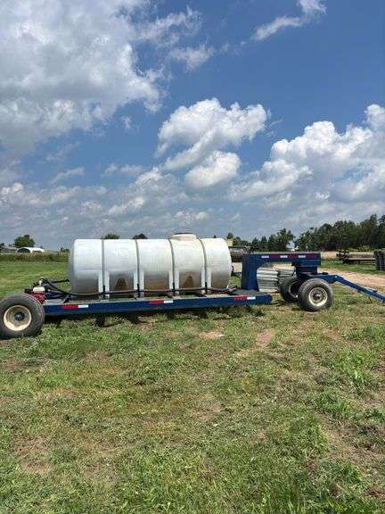 Fertilizer tender cart for liquid fertilizer, row:9 image
