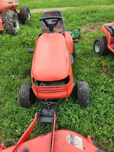 Simplicity regent 14 hp 38" deck, row:9 image