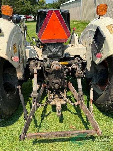 Case 1194 showing 2684 hours Diesel