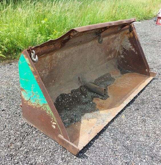 82" Bucket