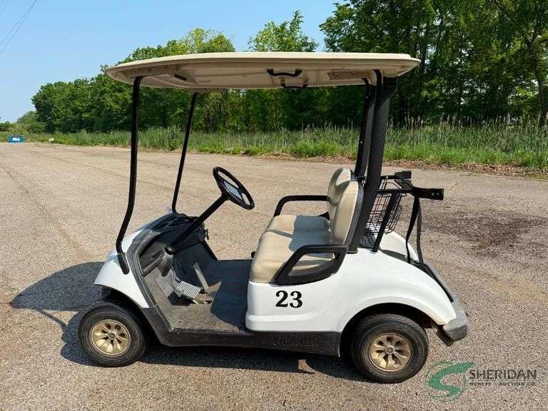 2012 Yamaha gas golf cart