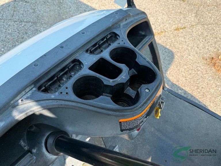 2012 Yamaha gas golf cart