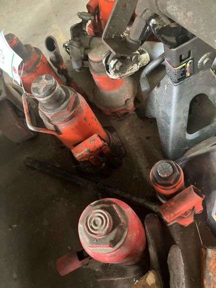 Hydraulic Jack and jack stands
