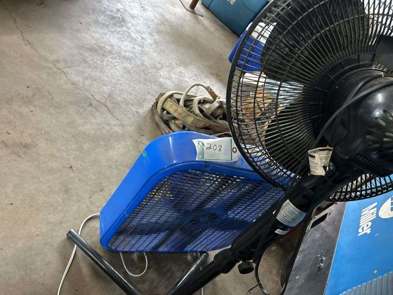 Box fan and standing fan