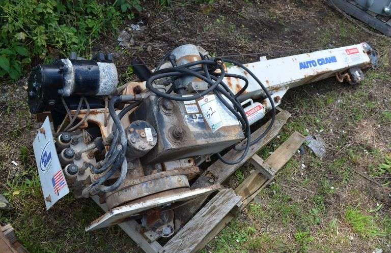 Auto Crane 3203 image