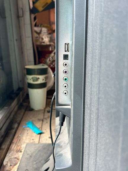 Element flatscreen TV