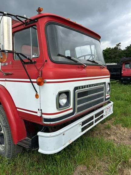 1976 International Grain Truck, K & M, row:1
