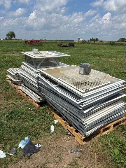 Greenhouse windows and screens with vent van & power exhaust louver, row:9 image