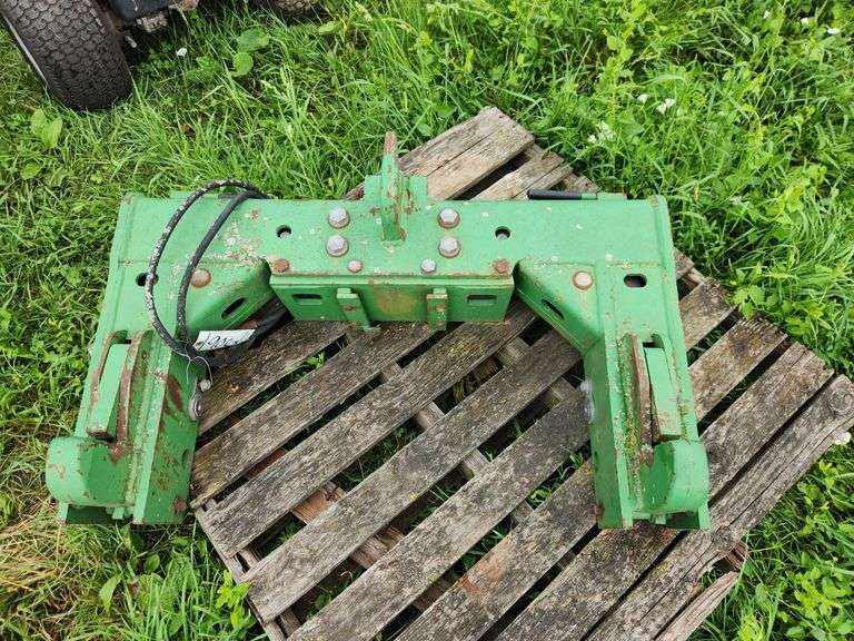3 pt. John Deere quick attach #3, row:9 image