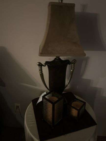 End table lamp and contents
