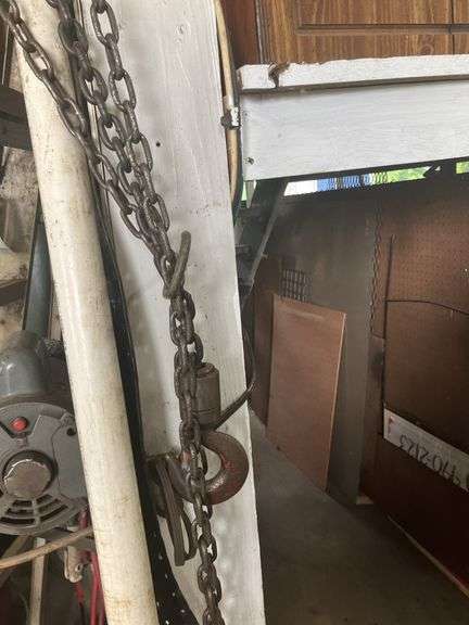 Chain Fall with 1 ton Trolley, Retractable chain on hanging wheel
