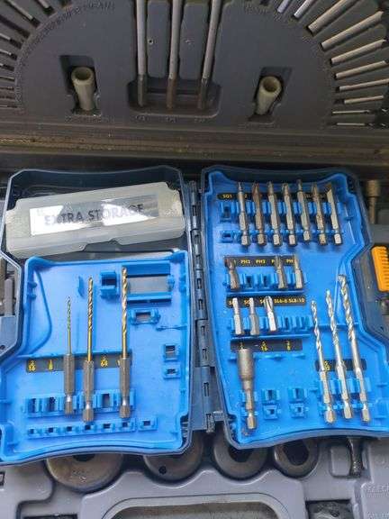 Drill bits and organizer