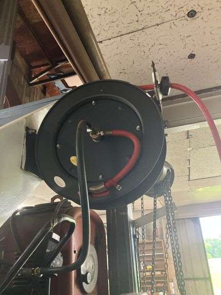 Air compressor and hose reel