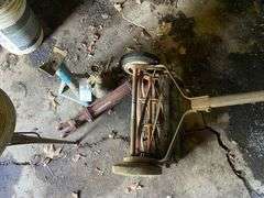 Reel mower, hydraulic cylinder, and more