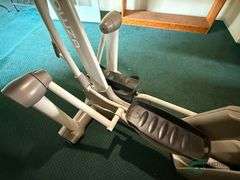 Elliptical exercise machine