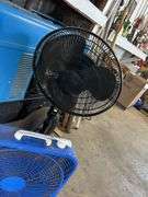 Box fan and standing fan