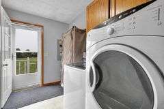 14235 Saxton Rd, Springport, MI