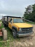 2001 Chevy GMT-400 Stake Truck, K, row:2