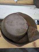 Cast iron skillet