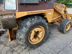 Case 480F Backhoe