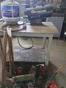 Rolling cart with casters