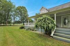 14235 Saxton Rd, Springport, MI