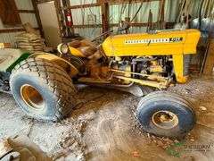 Massey-Ferguson 2135 Turf Special showing 7522 hours gas