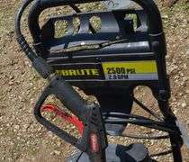 Brute 2500PSI Power Washer