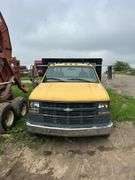 2001 Chevy GMT-400 Stake Truck, K, row:2