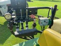 John Deere 1800 boom sprayer 20 ft 200 gallon