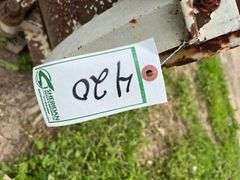 Snow blade with mounting bracket for tractor, row:4