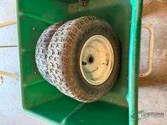 2 push broadcast spreaders