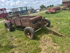 Horse drawn manure spreader, row:3