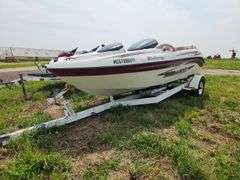 Jet Boat Sea-Doo Challenger 1800, row:2