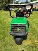 John Deere 2500A Greens Mower gas showing 2831 hours