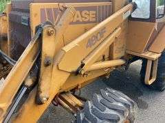 Case 480F Backhoe