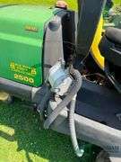 John Deere 2500 diesel parts machine