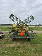 Top Air Sprayer 500 gallon, 40' boom, M row:2