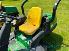 John Deere 2500 Greens Mower gas