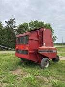 Case 8460 Round Baler, M, row:3