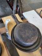 (3) Cast iron skillets