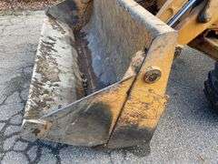 Case 480F Backhoe