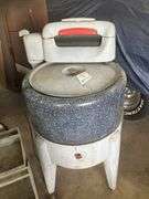 Vintage Maytag wringer washer