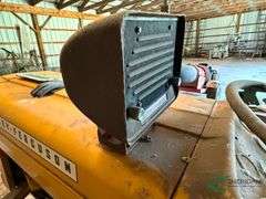 Massey-Ferguson 2135 Turf Special showing 7522 hours gas