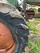 JD 40 Tractor, serial # 63521, motor is stuck; Row 3