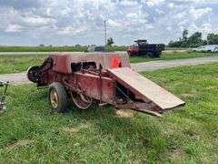 New Holland Baler #78, owner states always stored inside, row:2