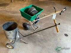 2 push broadcast spreaders