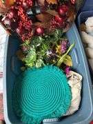 Miscellaneous table decorations and miscellaneous glass items